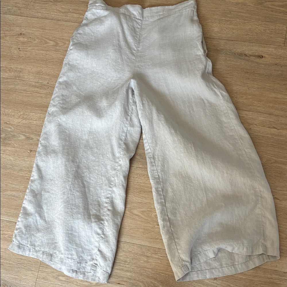 Flax light grey linen cropped pants, size small